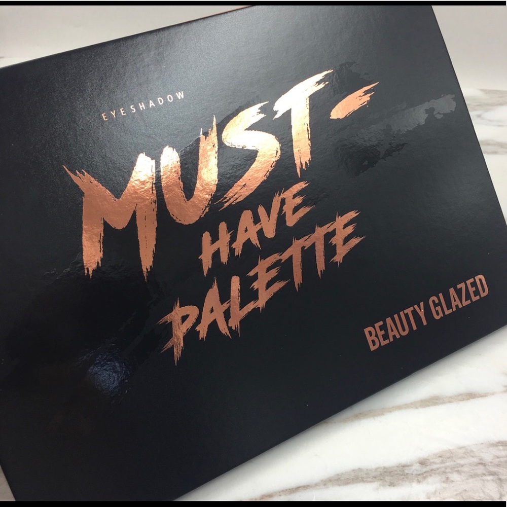 Must have palette 35 Colors eyeshadow new - Picture 4 of 4